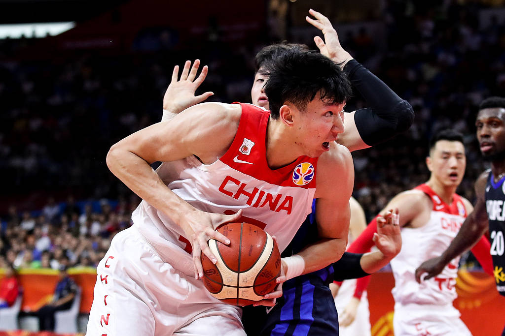 
语重心长！王仕鹏寄语周琦：请不要浪费天赋 中国男篮还得靠你！“bsports必一网页版”(图5)